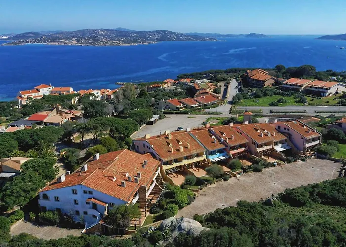 Apartamento 26 Baia Del Faro - Trilocale Con Patio E Giardino Vista Mare *
